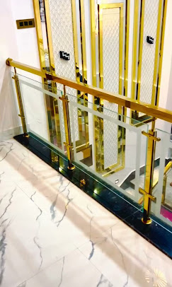 Luxury Glass Gold Stair