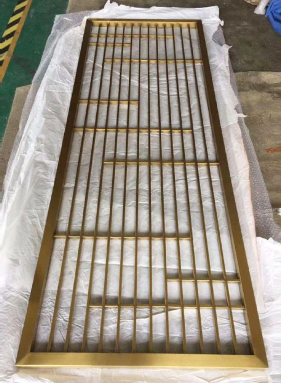 Gold Grid Partition